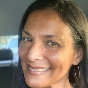 Meet your Posher, Denise